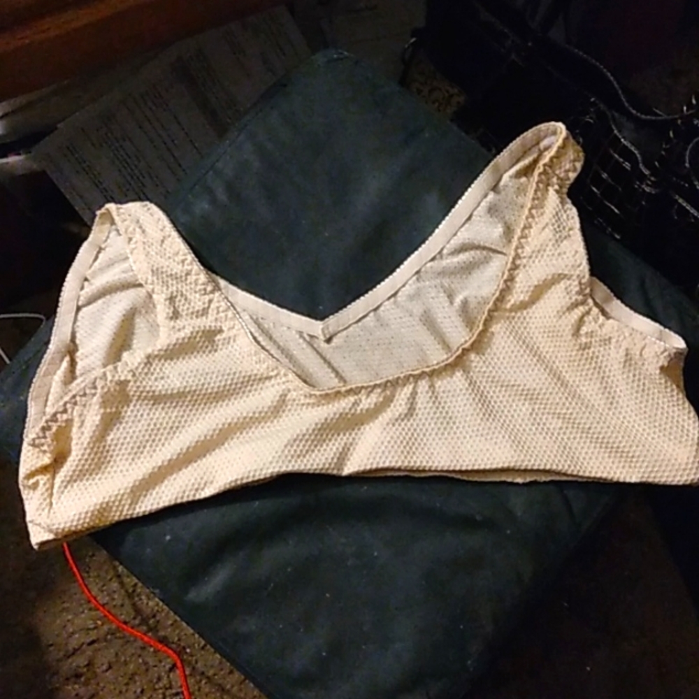 Wireless bra - Picture 2 of 4